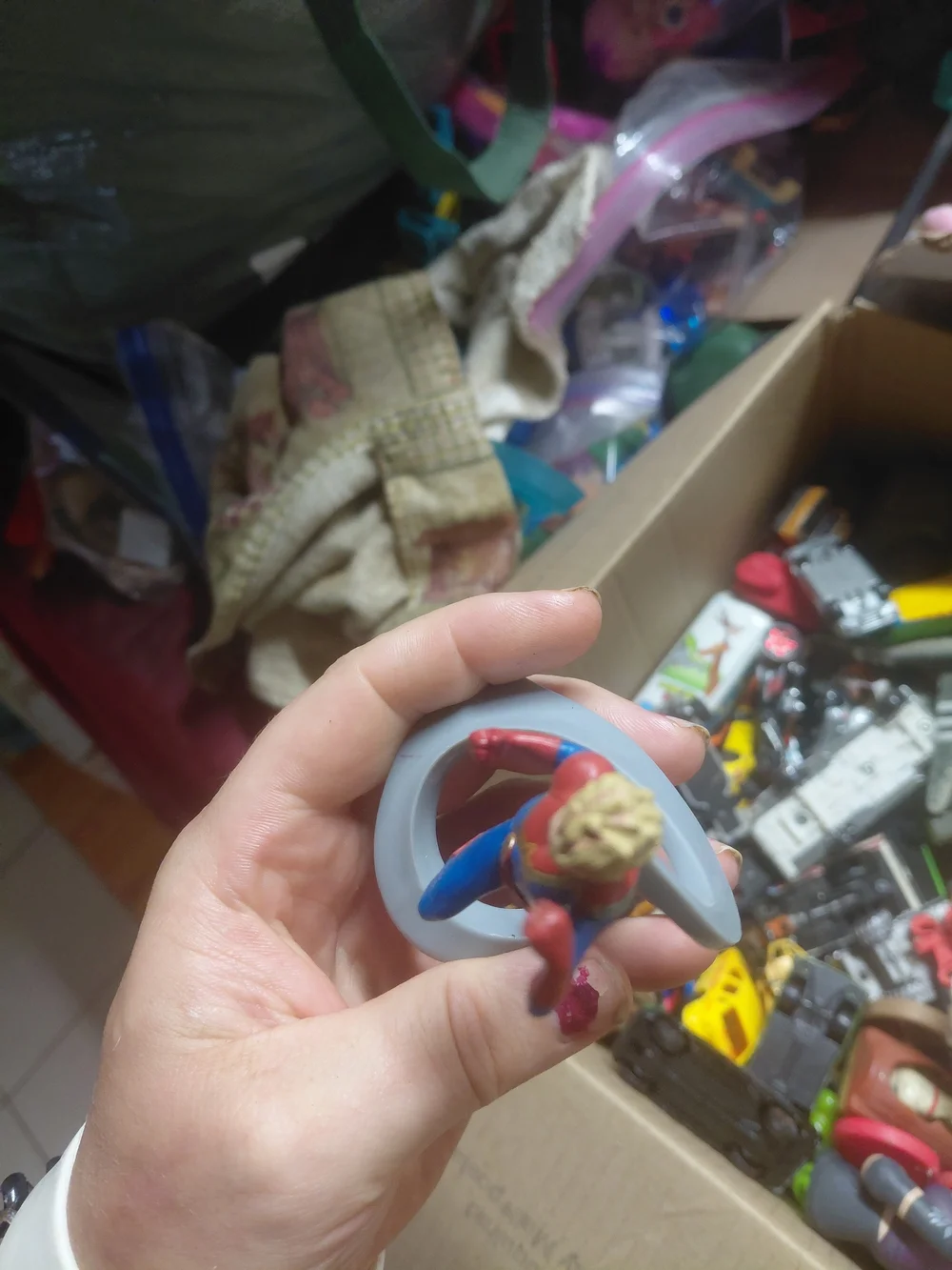 3.5-inch Captain Marvel (Carol Danvers) PVC figurine from the 2015 Marvel Avenge